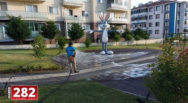 Dezenfeksiyon ve temizlik çalışmaları hız kesmiyor