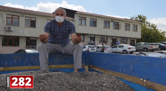 Malkara'da sezonun ilk ayçiçeği 3,61 liradan satıldı