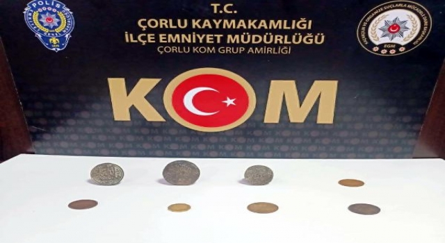 Çorlu’da tarihi sikke ve mühür ele geçirildi