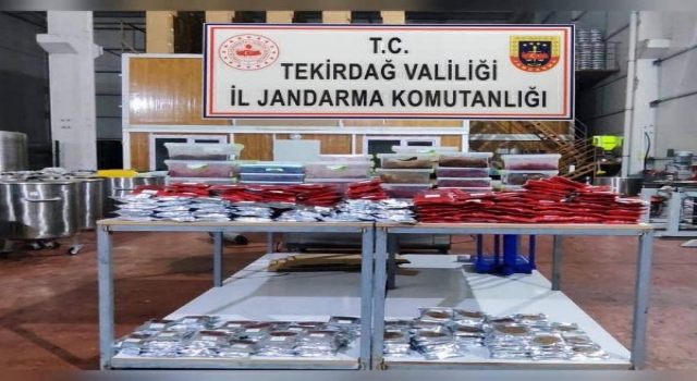 Kargo üzerinden kaçak tütün satan şüpheli yakalandı