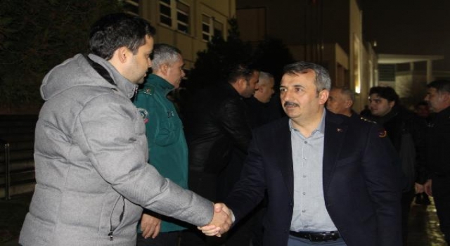 Edirne Valisi Sezer, Kapıkule’de gümrük personelinin yeni yılını kutladı