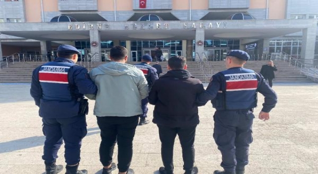 Edirne’de marketten hırsızlık yapan 2 yabancı uyrukluya gözaltı