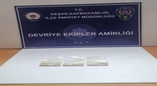 Edirne’de uyuşturucuyla yakalanan 3 şüpheliye gözaltı