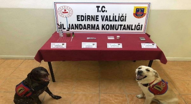 Edirne’de durdurulan araçta uyuşturucu ele geçirildi