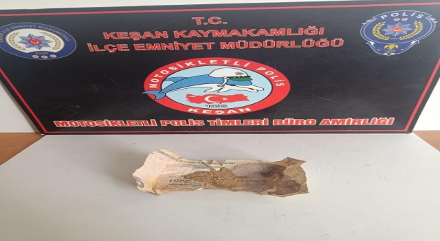 Edirne’de uyuşturucuyla yakalanan 3 şüpheliye gözaltı