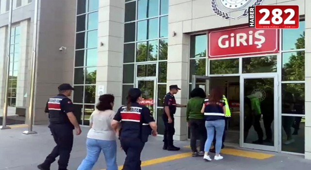 Tekirdağ'da terör örgütlerine fon sağlayan 2 şüpheliye gözaltı