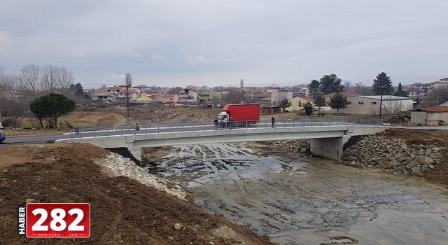 SARAY KÜÇÜKYONCALI MAHALLESİ KÖYİÇİ KÖPRÜSÜ TAMAMLANARAK HİZMETE AÇILDI