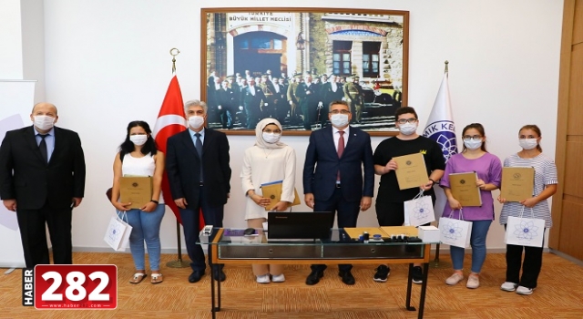 Tekirdağ NKÜ'de kayıtlar başladı
