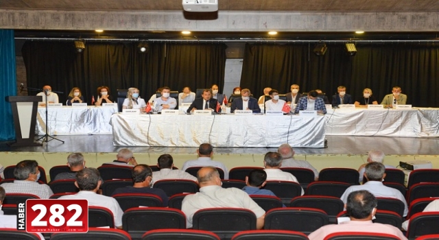 Başkan Yüksel muhtarlarla bir araya geldi