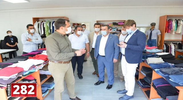 Başkan Yüksel ilçe başkanları ile proje ve yatırımları gezdi