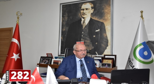 “Büyükşehirlerde Yönetişim ve Sağlık: Kovid-19 Deneyimi” Paneli Düzenlendi