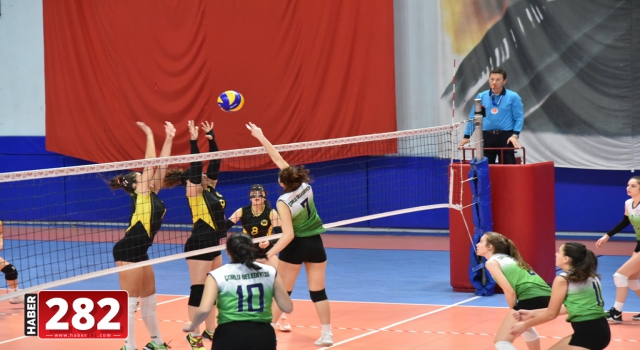 ÇBSK Voleybol Takımımız Grup Üçüncüsü Oldu