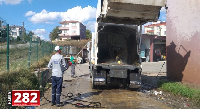 Ergene Belediyesi Çöp Kamyonlarını Her Gün Dezenfekte Ediyor