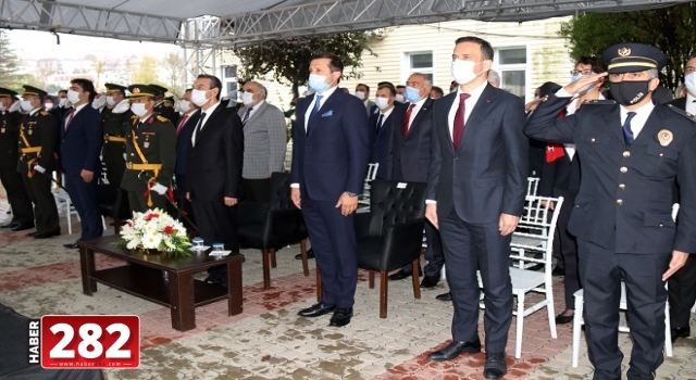 İYİ Kİ VARSIN CUMHURİYET
