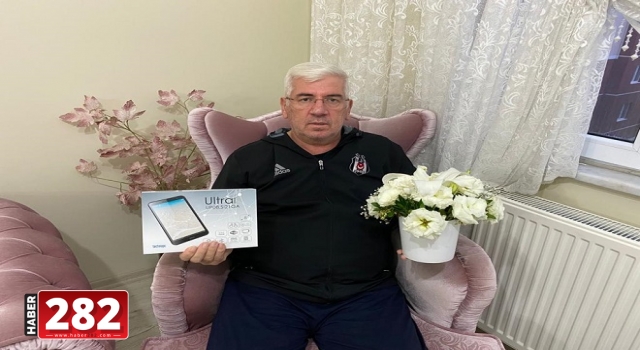 Ergene Belediye Başkanı Rasim Yüksel, “Çiçekler Tablete Dönüşsün Öğrencilerin Yüzü Gülsün”