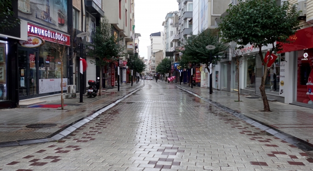 Trakya’da sokağa çıkma kısıtlaması nedeniyle cadde ve sokaklarda sessizlik hakim