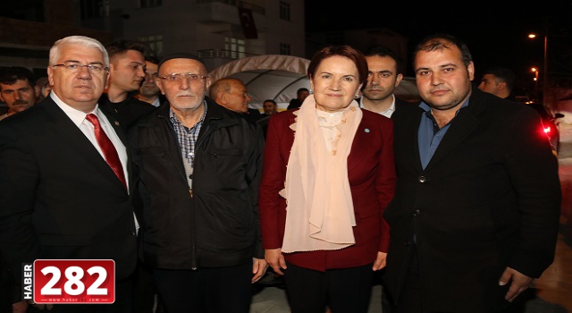 Başkan Yüksel İyi Parti Genel Başkanı İle Şehit Ailesini Ziyaret Etti