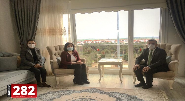 AK PARTİ’DEN ŞEHİT AKIN ACAR’IN AİLESİNE ZİYARET