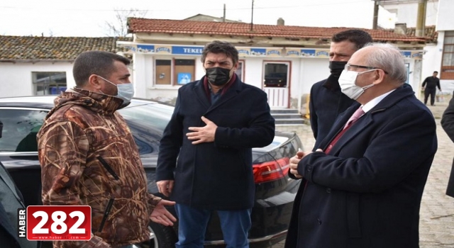 BAŞKAN ALBAYRAK ŞİDDETLİ YAĞIŞ VE FIRTINADAN ETKİLENEN ŞARKÖY’DE İNCELEMELERDE BULUNDU