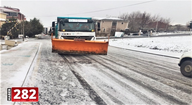 Süleymanpaşa Belediyesinden kar mesaisi