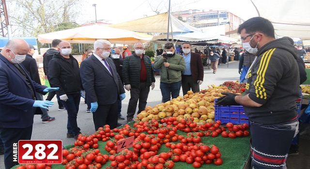 Ergene Belediyesi Maske, Eldiven ve Dezenfektan Dağıtmaya Devam Ediyor