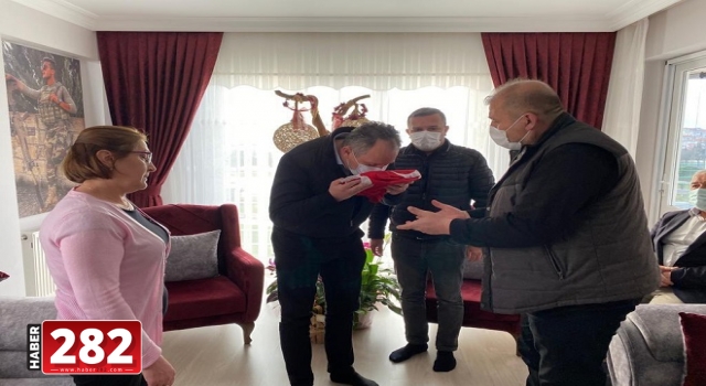 Mestan Özcan’dan Şehit Ailelerine Anlamlı Ziyaret