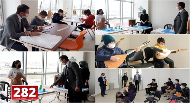 AKAY SANAT KURSLARINI ZİYARET ETTİ