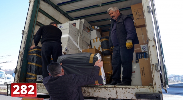 Yardım Malzemeleri Deprem Bölgesine Gönderildi