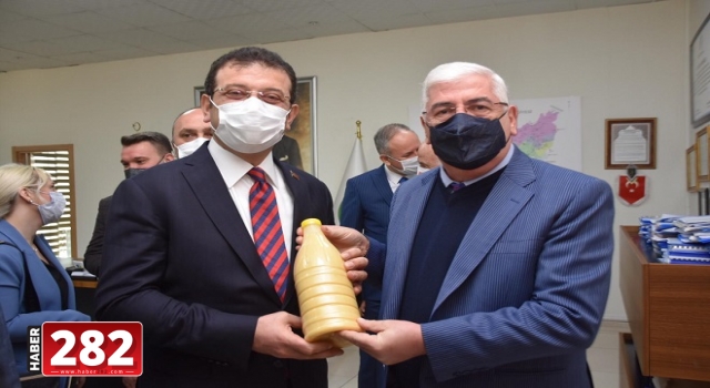 Başkan Yüksel Başkan İmamoğlu’na Meşhur Velimeşe Bozası İkram Etti