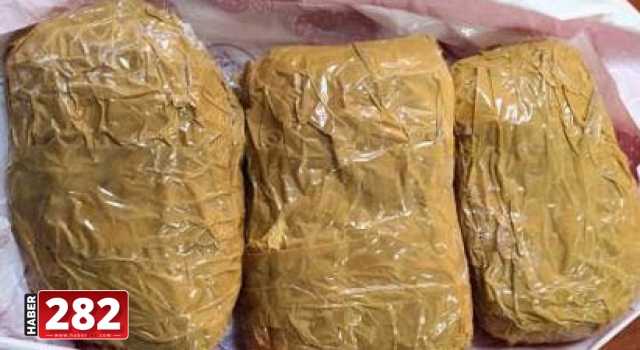 Çorlu'da uyuşturucu operasyonunda 2 şüpheli gözaltına aldı