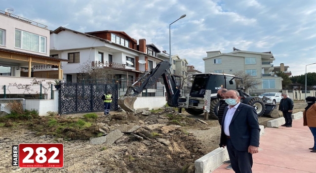 MARMARAEREĞLİSİ’NİN SAHİLLERİ YENİLENİYOR