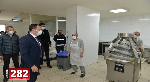 Başkan Yüksel fırınları denetledi