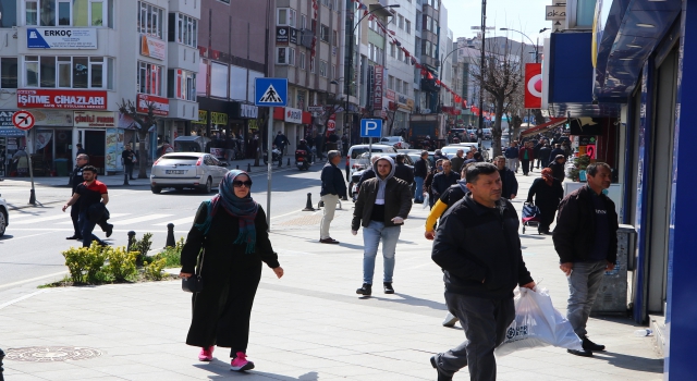 Trakya kent merkezlerinde "hafta başı hareketliliği" gözleniyor