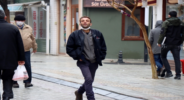 Vaka artışlarında ilk sırada olan Kırklareli’nde bazı vatandaşların hala maske takmadığı gözleniyor