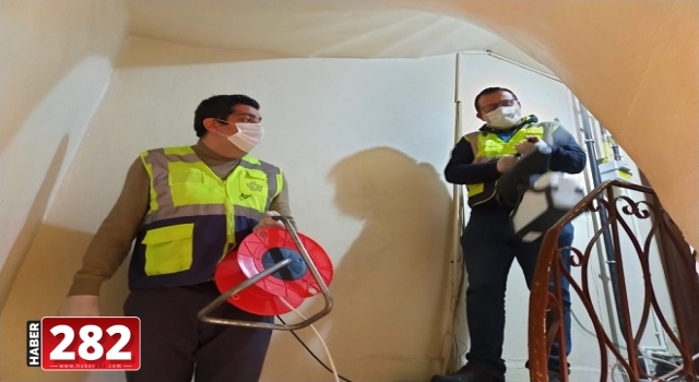 Salgın mücadelesi apartmanlarla sürüyor