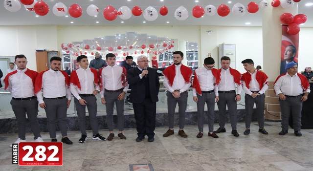 Başkan Yüksel Gençlere Hayırlı Tezkereler Dileklerinde Bulundu