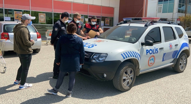 Edirne’de araçlarıyla alışverişe gelenlere 3 bin 150 lira ceza yazıldı