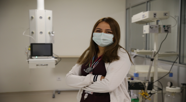 KOVİD19 HASTALARI YAŞADIKLARINI ANLATIYOR  ”Doktor ve genç olmama rağmen iki kez hastalığa yakalandım”