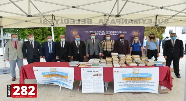 Başkan Yüksel’den kitap kampanyasına destek