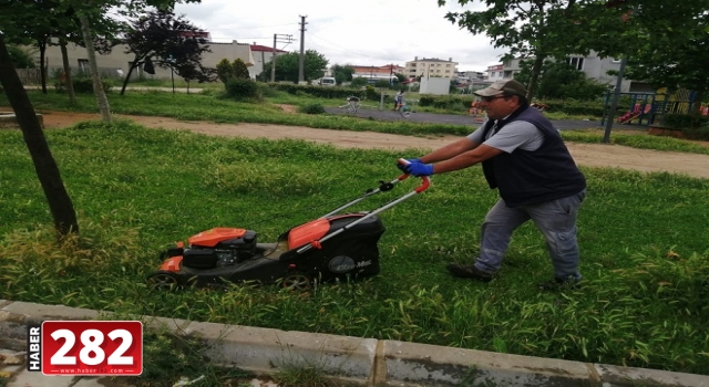 Gelecek güzel günler için parklarımızı güzelleştiriyoruz