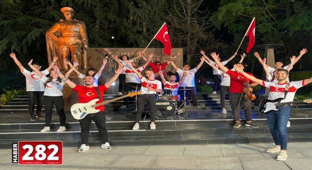 Çorlu Belediyesi Bando ve Kent Orkestrası Kalpleri Fethetti