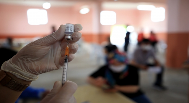 Kırklareli’nde sağlık ekiplerinin köylerde Kovid19’a karşı aşı seferberliği sürüyor