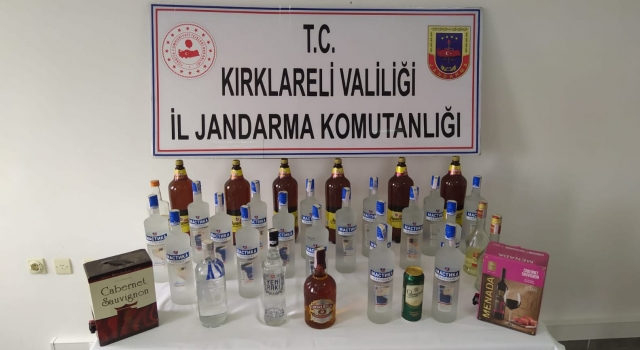 Kırklareli’nde bir evde 38 litre kaçak içki ele geçirildi