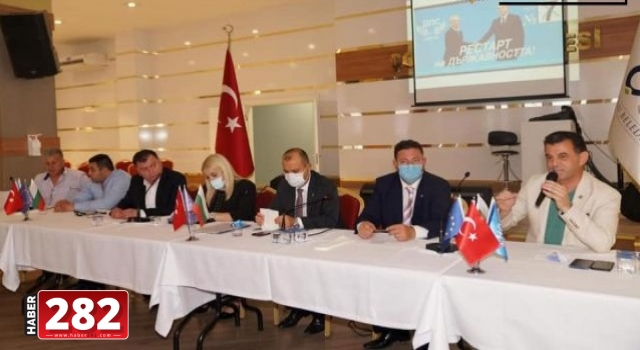 GÖRÜŞ ALIŞVERİŞİNDE BULUNDULAR