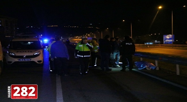 Tekirdağ'da yolun karşısına geçmek isterken otomobilin çarptığı 3 kişi öldü