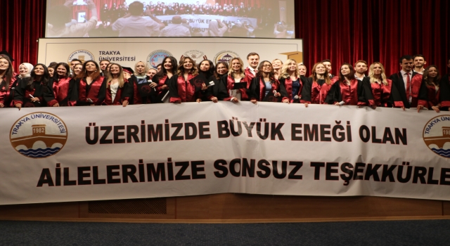 TÜ Diş Hekimliği Fakültesi’nde mezuniyet töreni düzenlendi