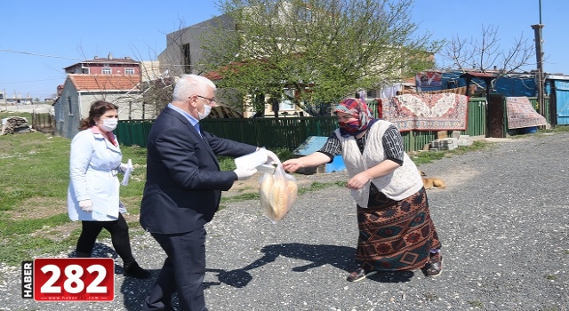 Başkan Yüksel Kapı Kapı Gezerek Vatandaşların İhtiyacını Karşıladı