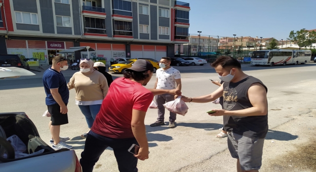 Edirne’de yabancı öğrencilere kurban eti dağıtıldı