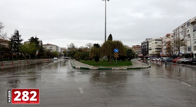 Trakyalı sağanak nedeniyle "evden çıkmıyor"