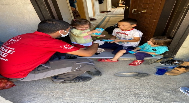 Edirne UMKE personeli, Kastamonu’da selden etkilenenlere sağlık hizmeti sunuyor